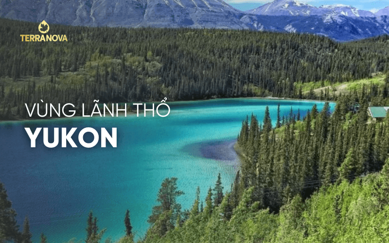 Yukon là tỉnh bang nổi tiếng với ngành khai thác mỏ phát triển, đồng thời du lịch cũng được chính quyền địa phương đặc biệt chú trọng.