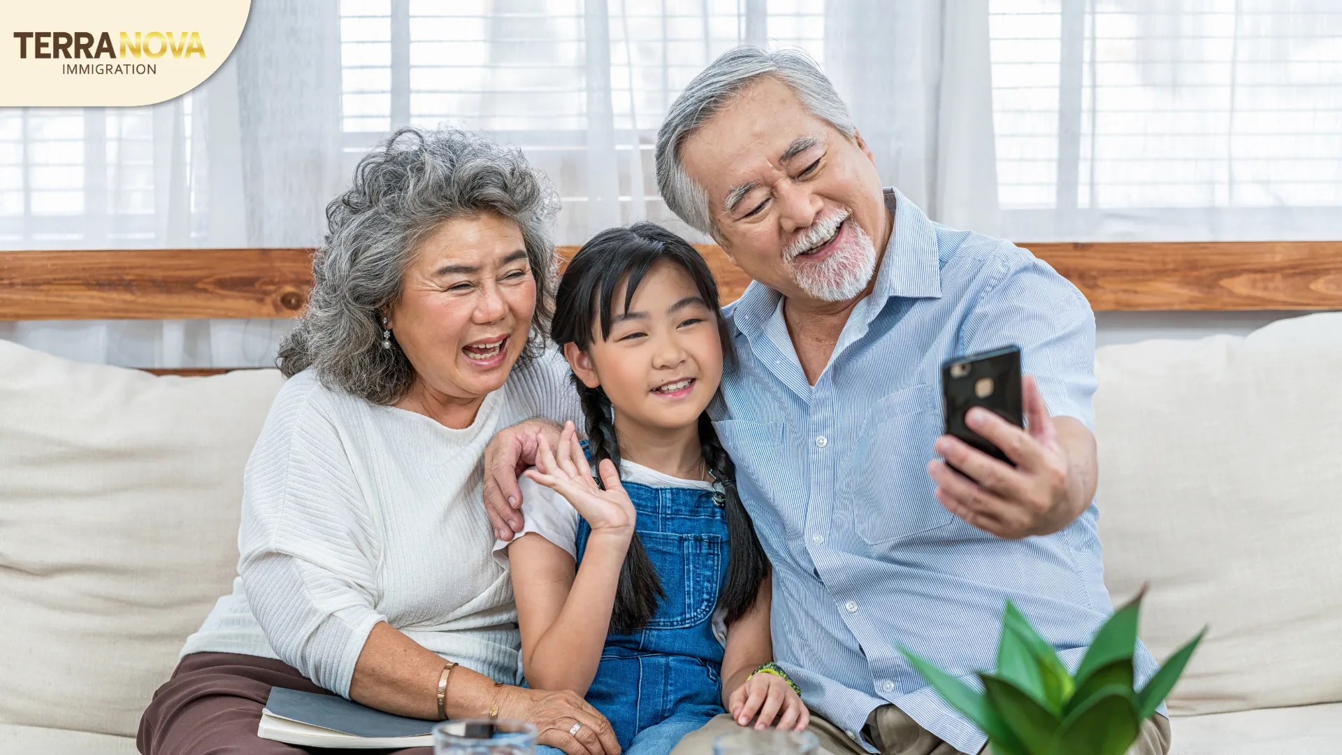 Đoàn tụ gia đình với chương trình Parents and Grandparents Program (PGP) khi định cư Canada