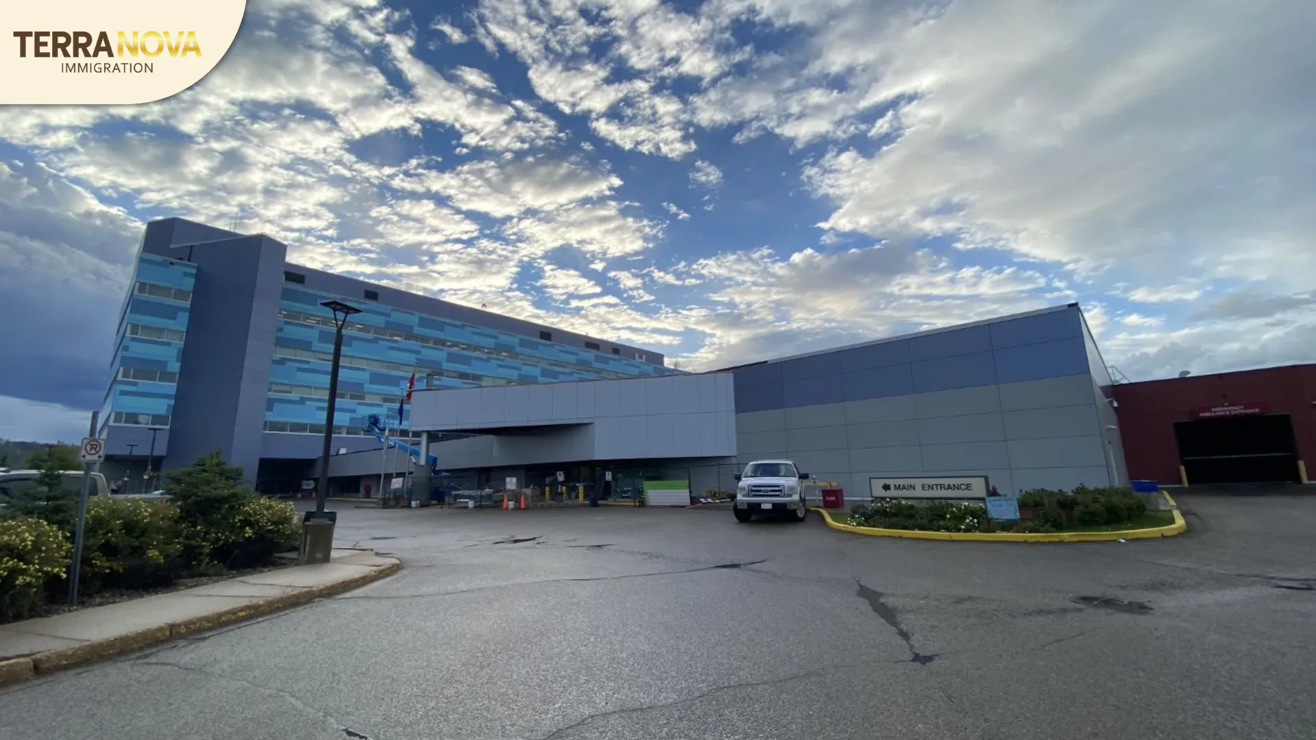Hệ thống y tế Fort McMurray – Wood Buffalo do Alberta Health Services (AHS) quản lý, cung cấp dịch vụ chăm sóc sức khỏe toàn diện cho cư dân.