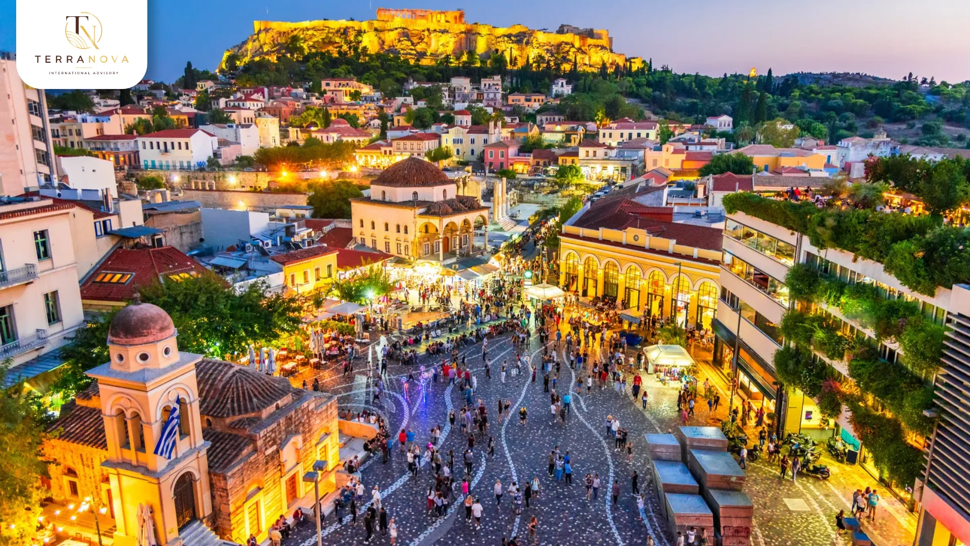 Athens là thành phố Hy Lạp thu hút người định cư nhờ khí hậu Địa Trung Hải, hệ thống giáo dục, y tế phát triển và giao thông thuận tiện.